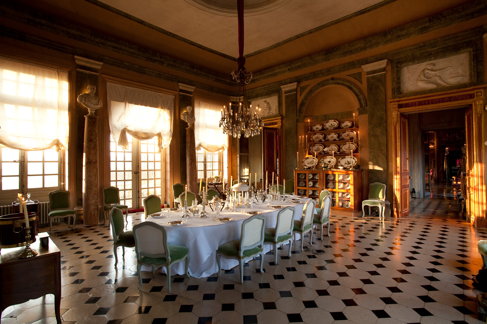 Le Château du Champ de Bataille Le Château Du Champ De Bataille Le Château du Champ de Bataille Le Château Du Champ De Bataille